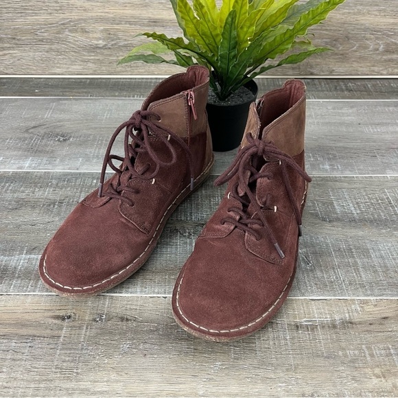 CLARKS Tamitha Key Mahogany Laced Ankle Boot Side Zipper Women’s Size 7 - Picture 4 of 16